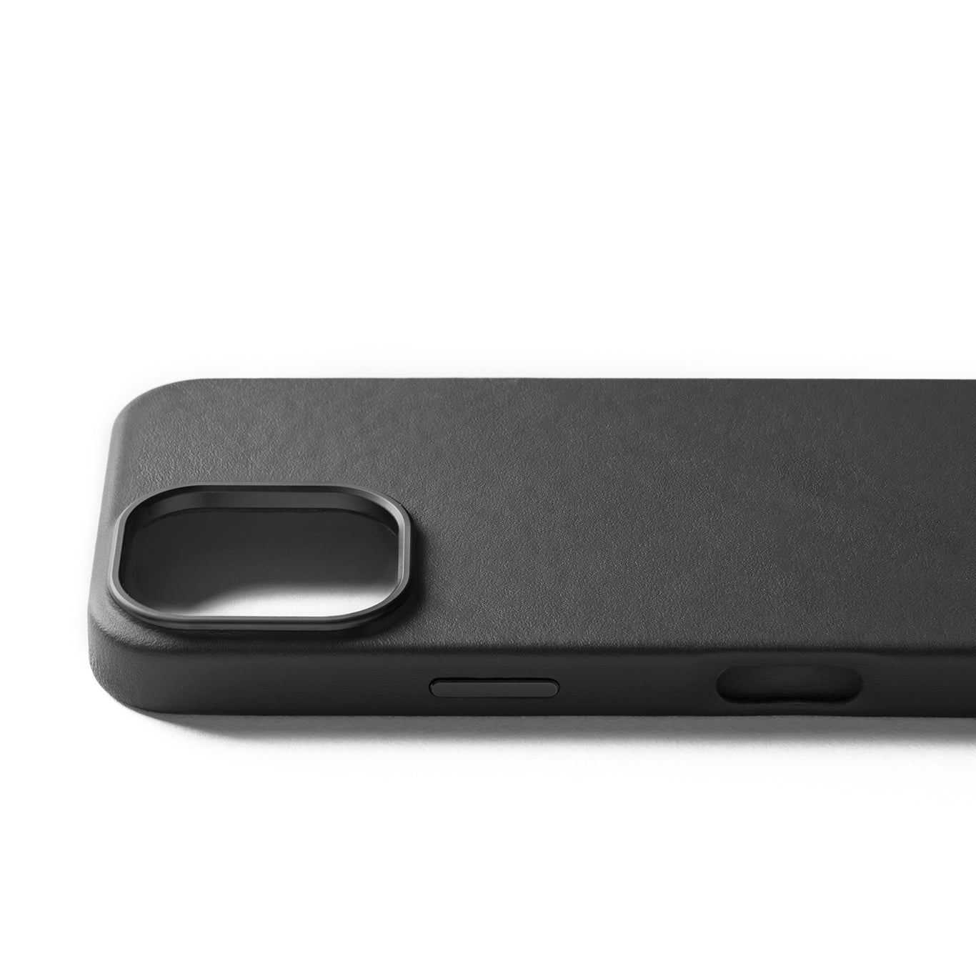 Full Leather Case for iPhone 16 Pro / フルレザーケース - ブラック