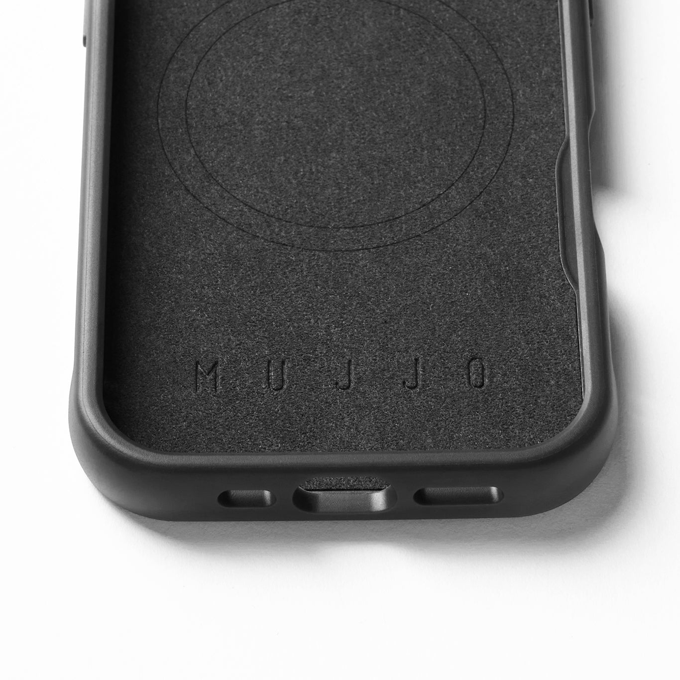 iPhone 16 Pro Shield Case / シールドケース - ブラック